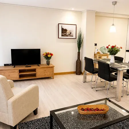 Les Cotolles Centro Apartment *
