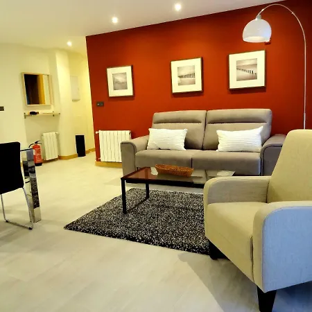 Les Cotolles Centro * Onís